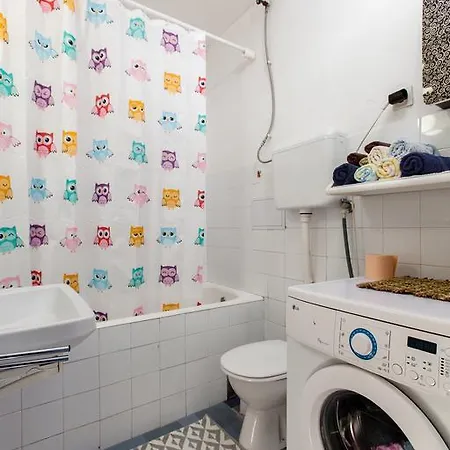Kineski Zid Apartment Split